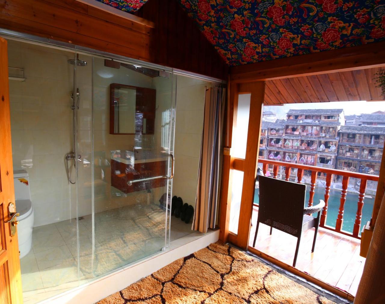 Fenghuang 1St Apartment Exterior foto